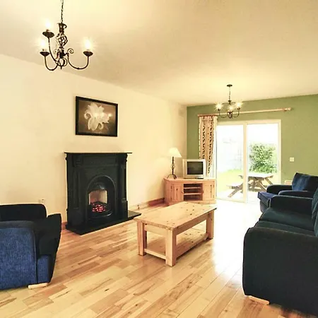 Holiday Homes - Eir02104-fya