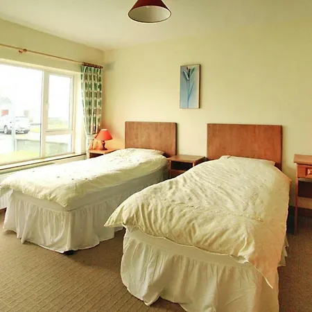 Holiday Homes - Eir02104-fya * Дунбег