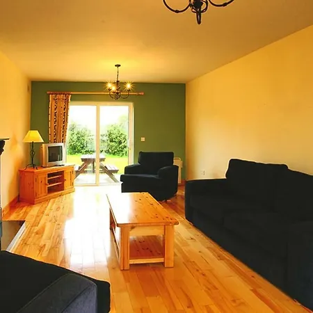 Holiday Homes - Eir02104-fya Дом отдыха *